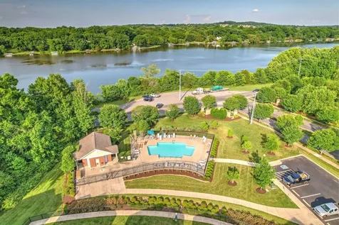 2004 French Bayou Lane Hendersonville TN 37075