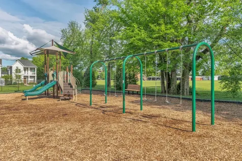 2004 French Bayou Lane Hendersonville TN 37075
