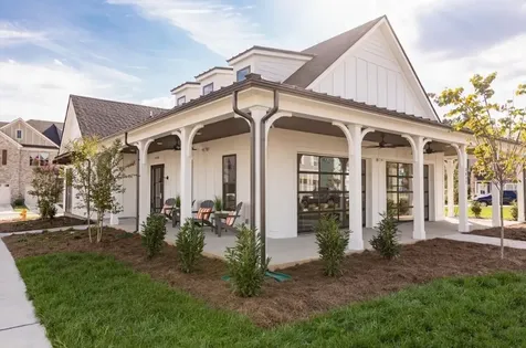 2004 French Bayou Lane Hendersonville TN 37075
