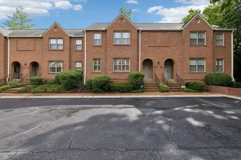220 Westchase Drive Nashville TN 37205