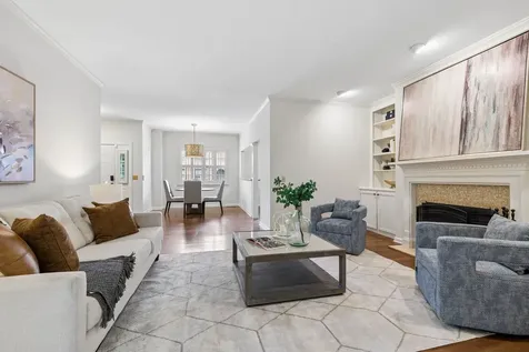 220 Westchase Drive Nashville TN 37205