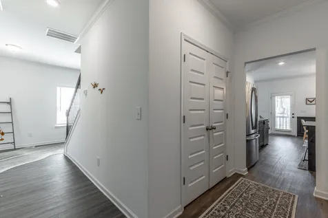 6854 Dharma Loop Chattanooga TN 37412