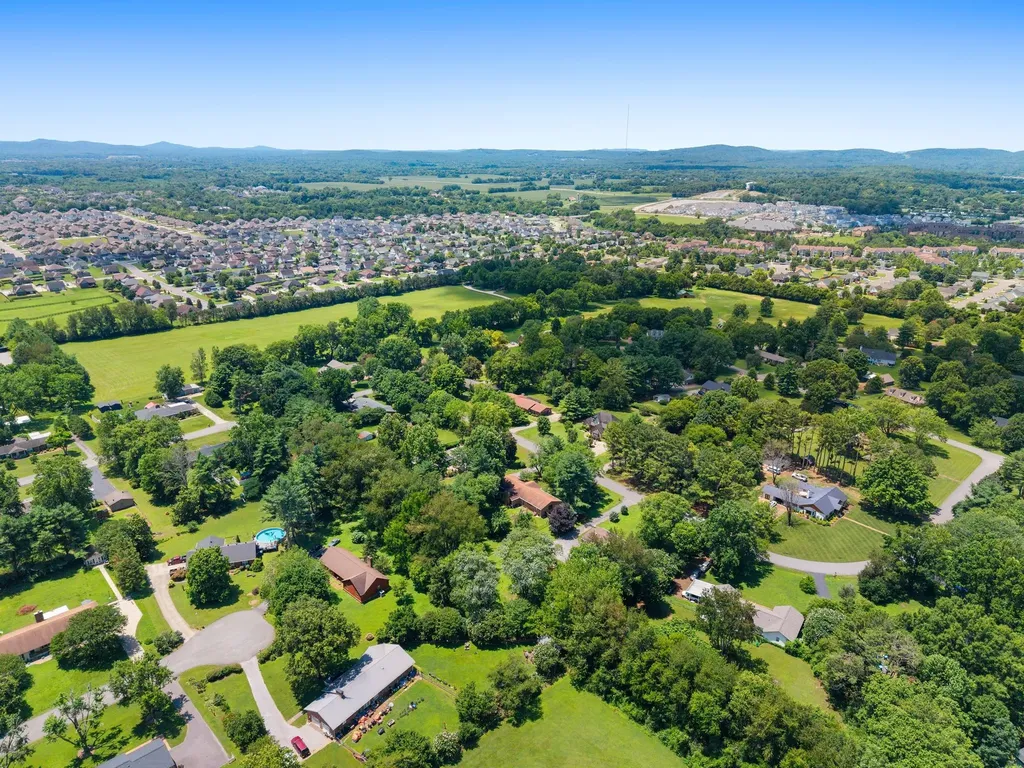 3524 Castlewood Court Murfreesboro TN 37128