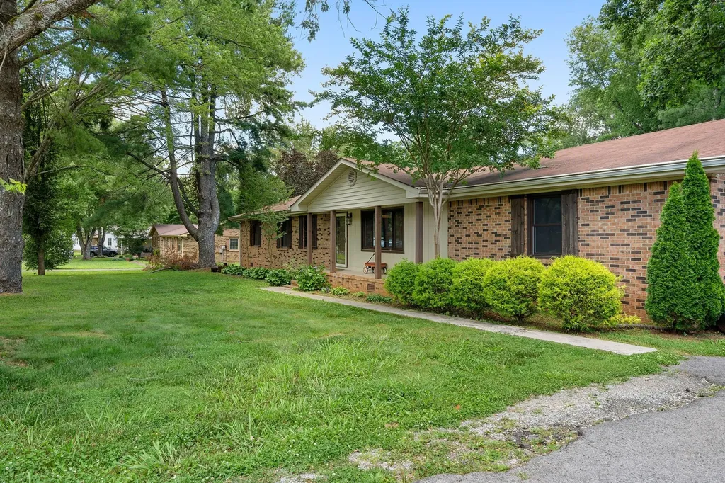 3524 Castlewood Court Murfreesboro TN 37128