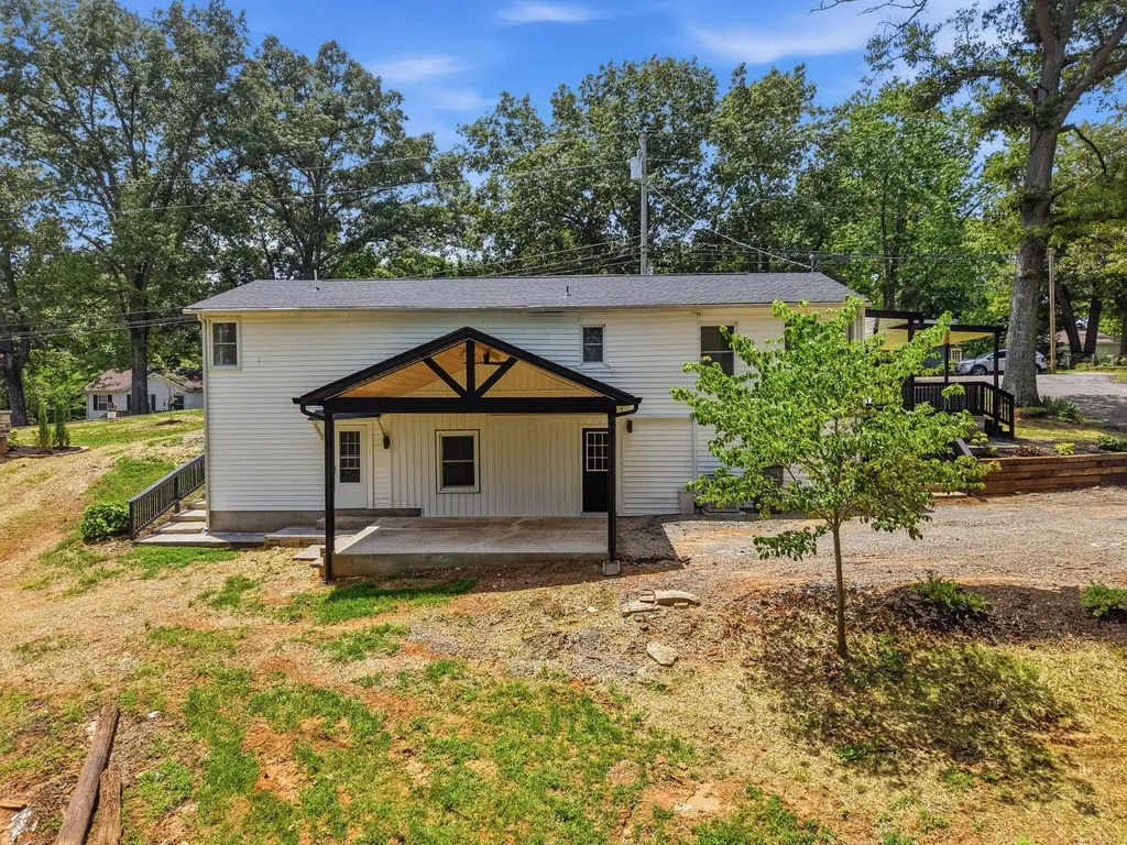 218 Twin Oaks Road Mcminnville TN 37110