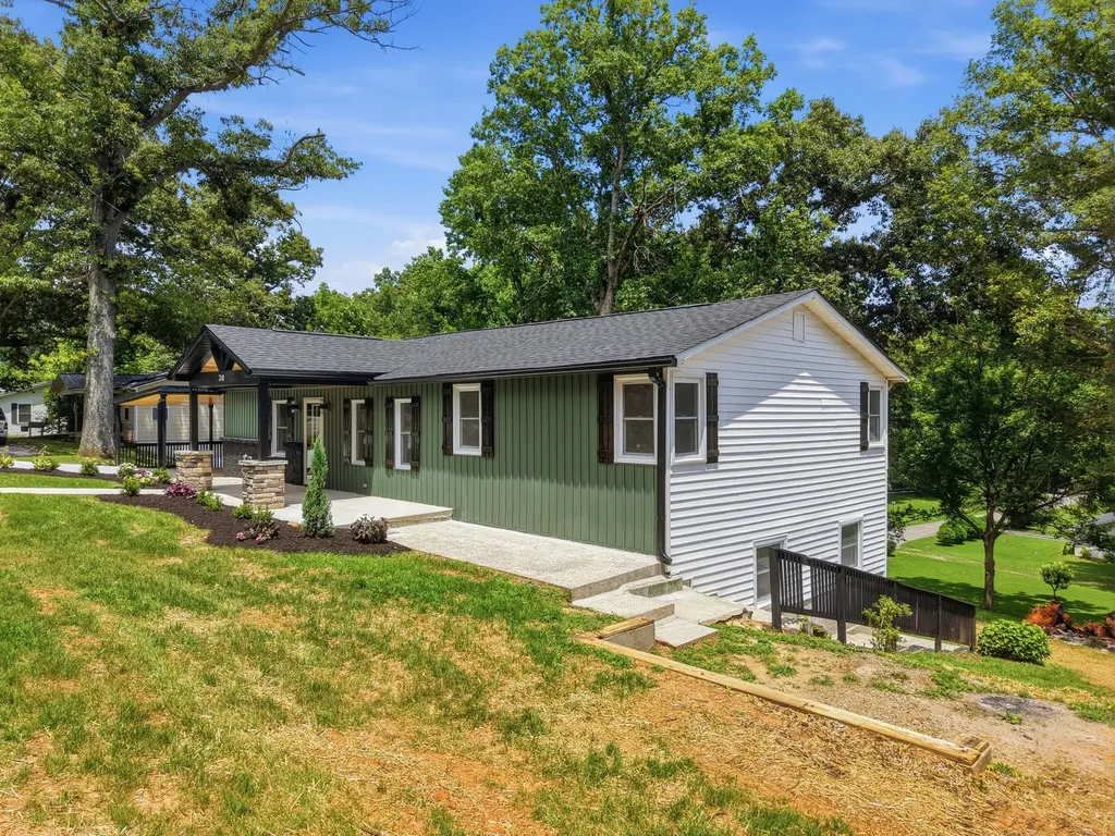 218 Twin Oaks Road Mcminnville TN 37110