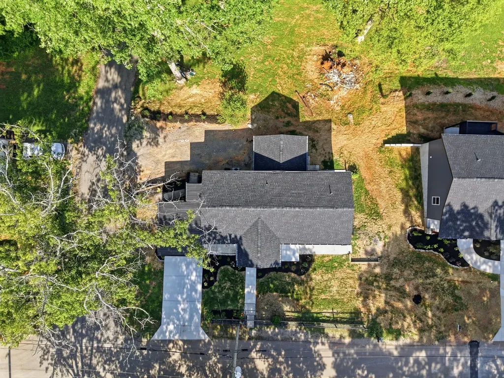 218 Twin Oaks Road Mcminnville TN 37110