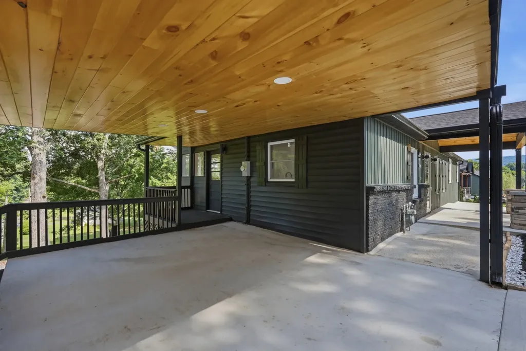 218 Twin Oaks Road Mcminnville TN 37110