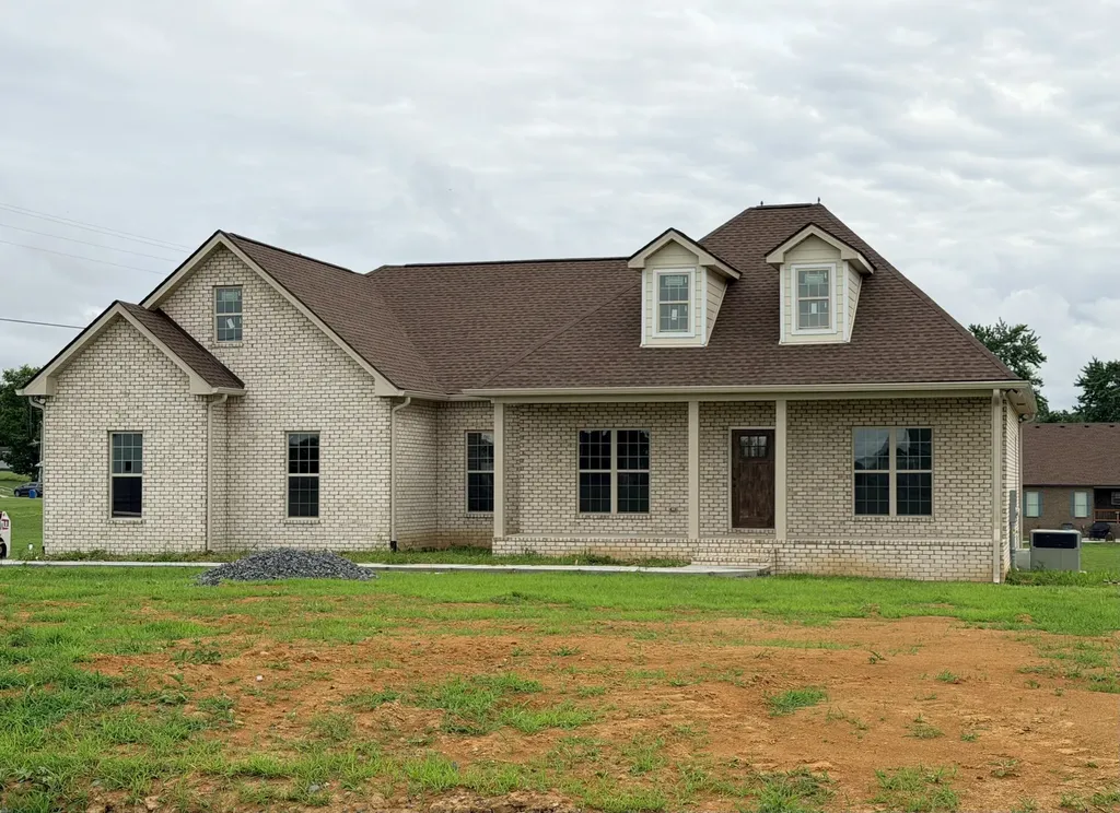 175 Cheney Lane Lafayette TN 37083