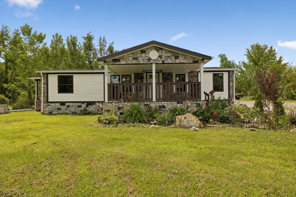 5094 Spring Creek Lane Lafayette TN 37083
