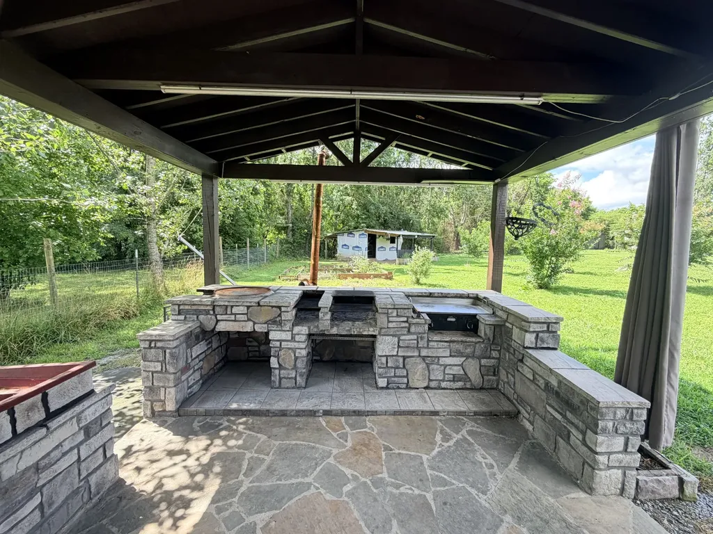 5094 Spring Creek Lane Lafayette TN 37083