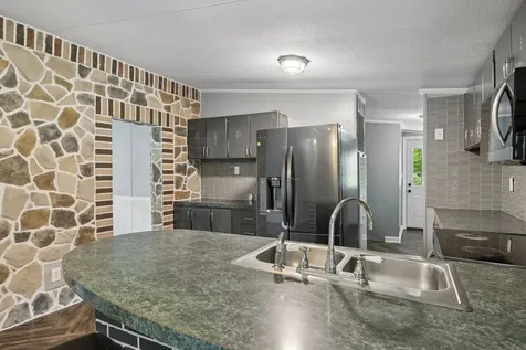 5094 Spring Creek Lane Lafayette TN 37083