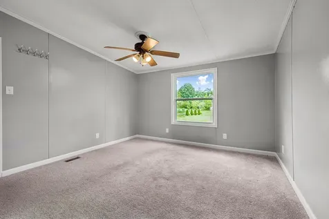 5094 Spring Creek Lane Lafayette TN 37083