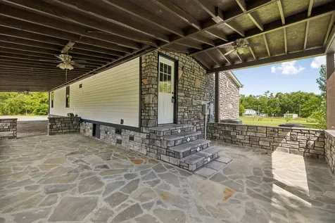 5094 Spring Creek Lane Lafayette TN 37083