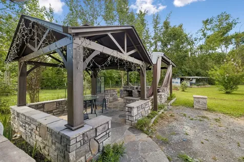 5094 Spring Creek Lane Lafayette TN 37083