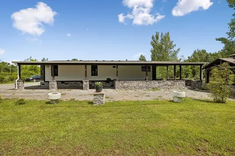 5094 Spring Creek Lane Lafayette TN 37083