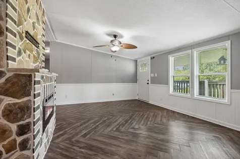 5094 Spring Creek Lane Lafayette TN 37083