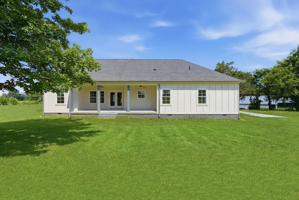2143 Sims Road Shelbyville TN 37160