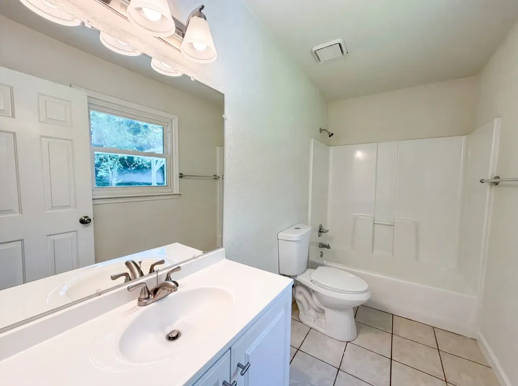 4023 Cavalier Drive Murfreesboro TN 37129