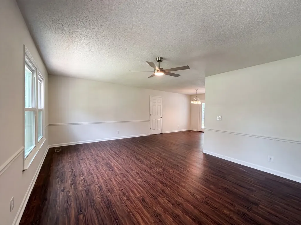 4023 Cavalier Drive Murfreesboro TN 37129