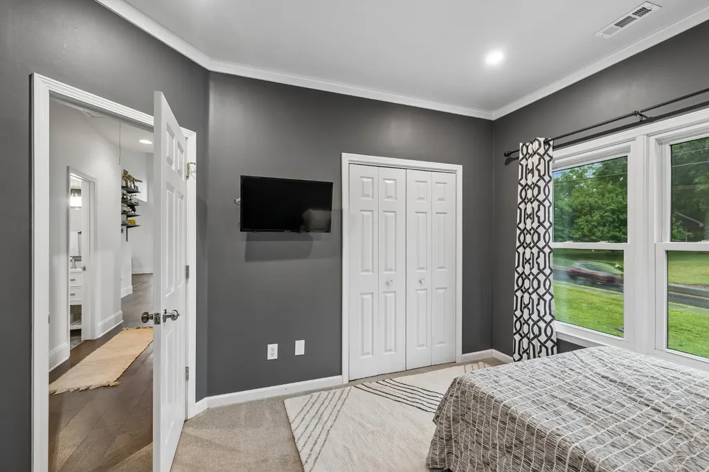 2920 Stewart Campbell Point Thompsons Station TN 37179