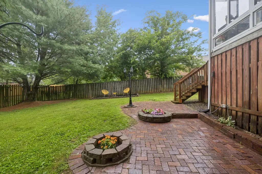 2920 Stewart Campbell Point Thompsons Station TN 37179