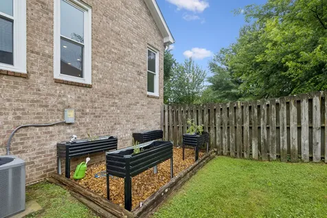 2920 Stewart Campbell Point Thompsons Station TN 37179