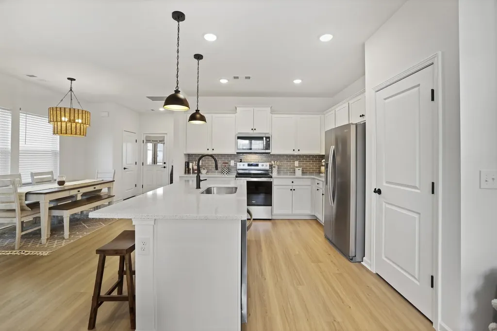 213 Oasis Drive La Vergne TN 37086