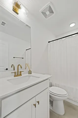 213 Oasis Drive La Vergne TN 37086