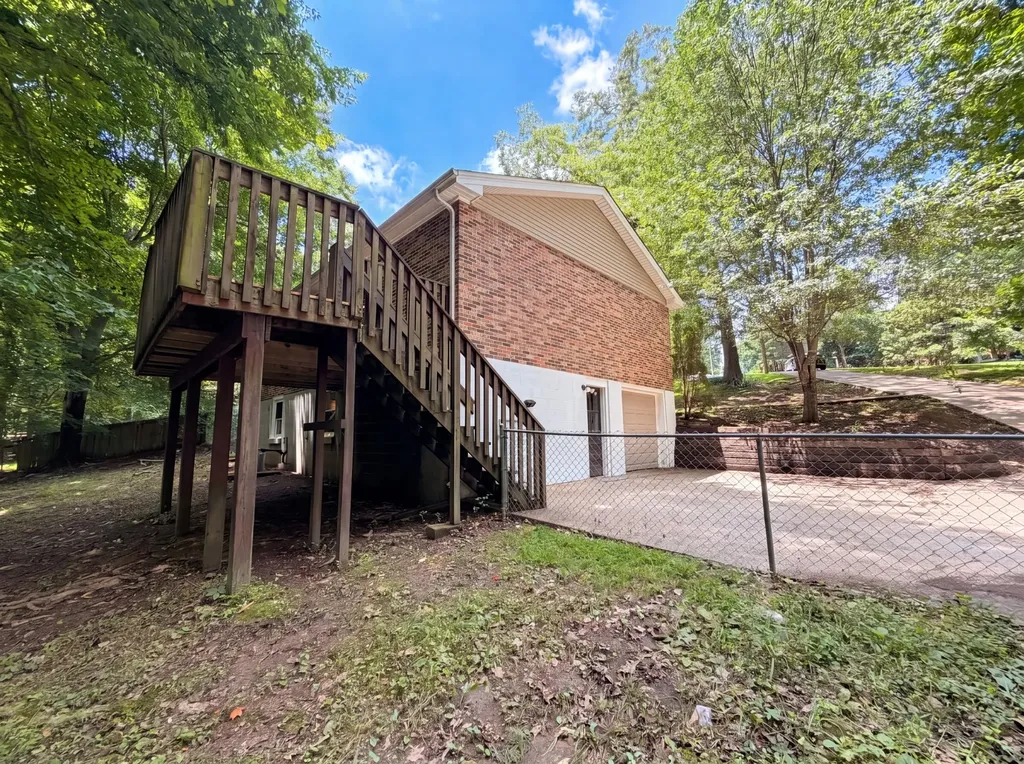 206 Diana Drive Dickson TN 37055