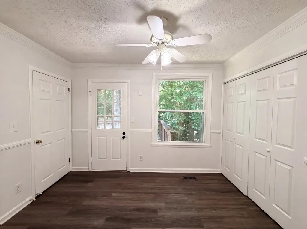 206 Diana Drive Dickson TN 37055