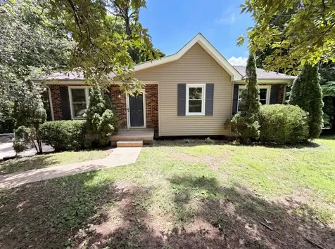 206 Diana Drive Dickson TN 37055