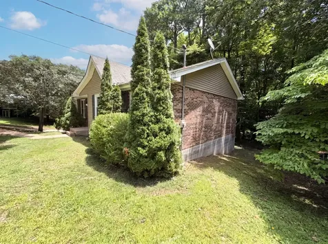 206 Diana Drive Dickson TN 37055