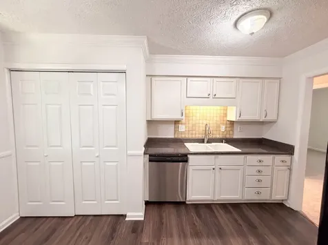 206 Diana Drive Dickson TN 37055