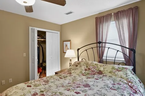 1921 Crystal Lake Lane Hixson TN 37343
