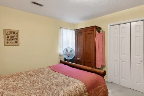 1921 Crystal Lake Lane Hixson TN 37343