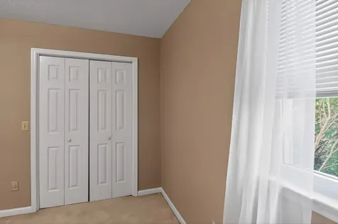 1921 Crystal Lake Lane Hixson TN 37343