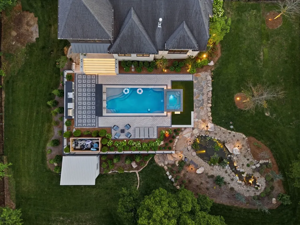 2108 Timberwood Place Nashville TN 37215