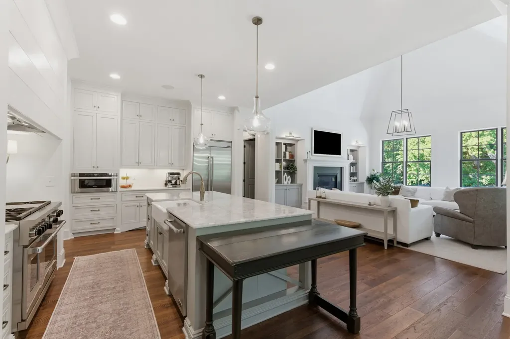 2108 Timberwood Place Nashville TN 37215