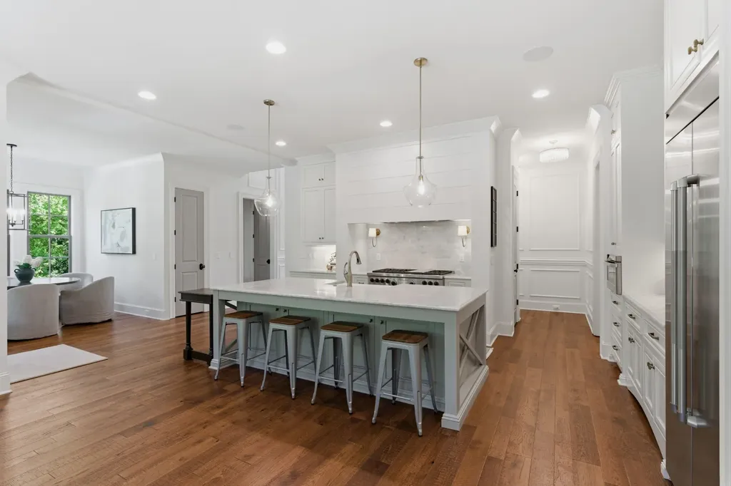 2108 Timberwood Place Nashville TN 37215