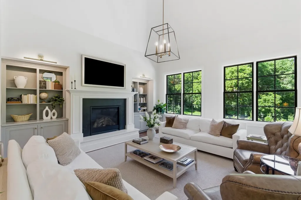 2108 Timberwood Place Nashville TN 37215