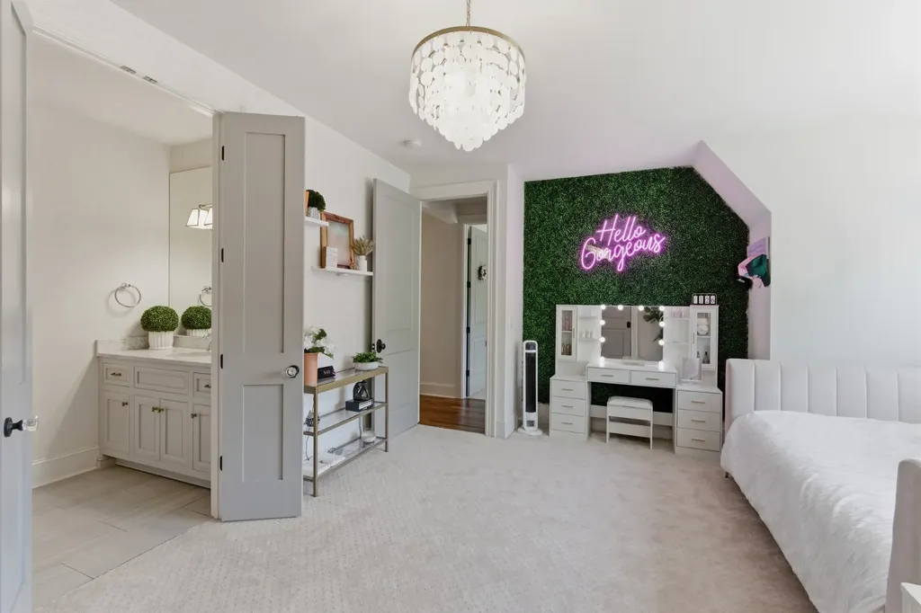 2108 Timberwood Place Nashville TN 37215