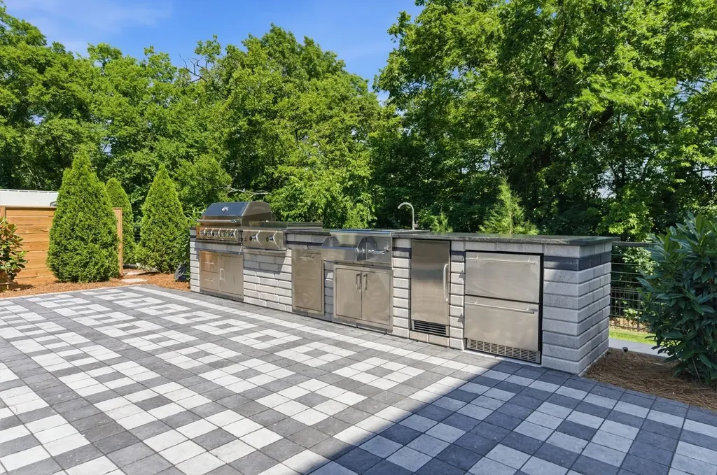 2108 Timberwood Place Nashville TN 37215