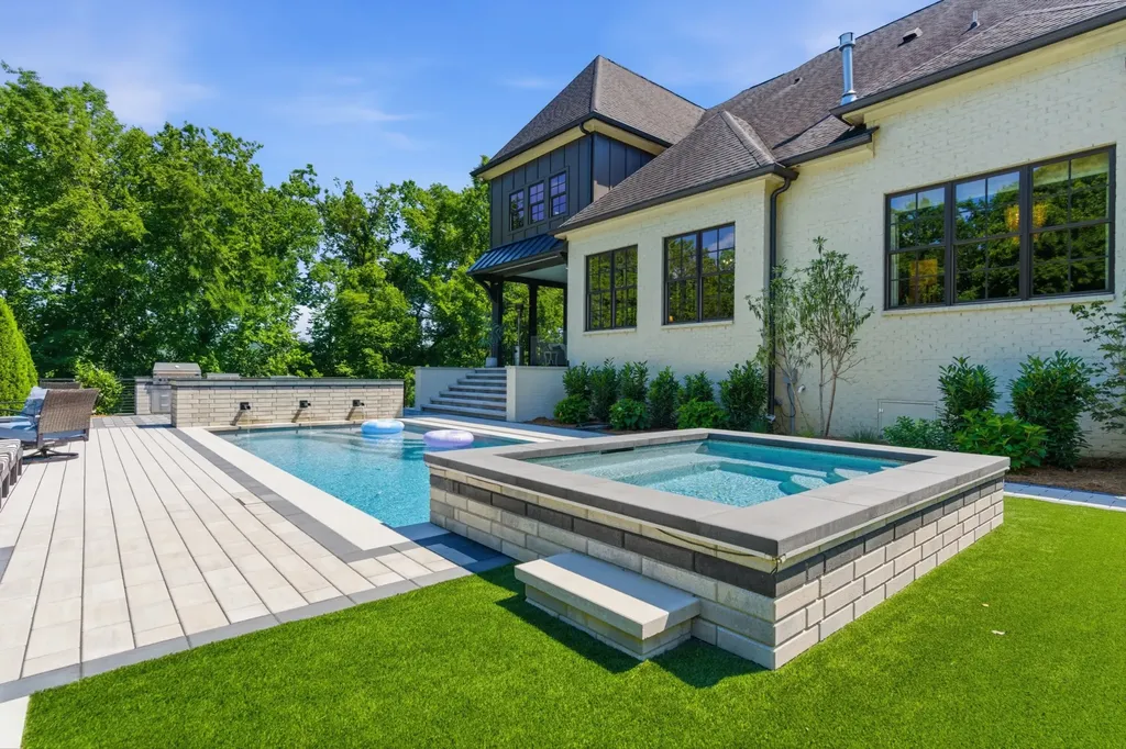 2108 Timberwood Place Nashville TN 37215