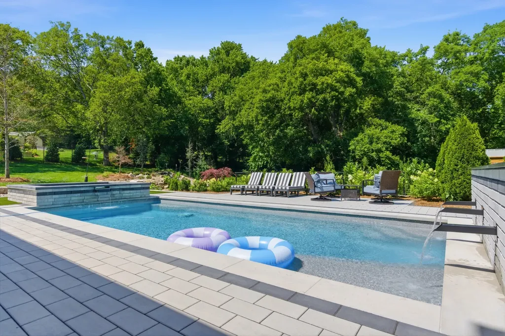 2108 Timberwood Place Nashville TN 37215
