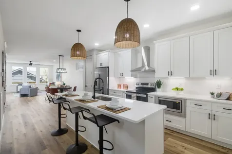 340B Peachtree Street Nashville TN 37210