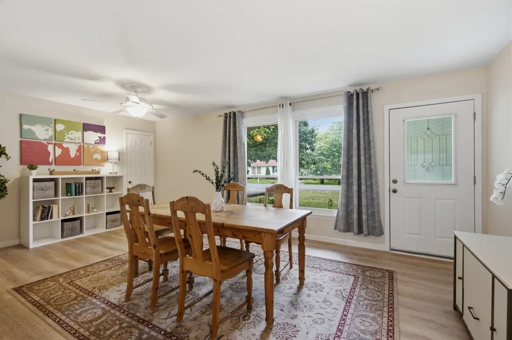 5004 W Durrett Drive Nashville TN 37211
