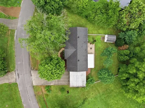 5004 W Durrett Drive Nashville TN 37211