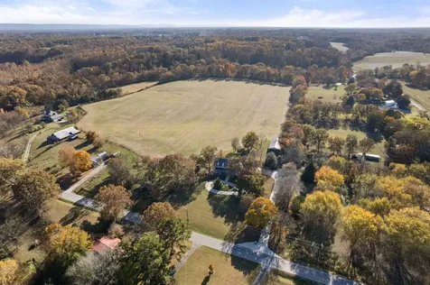 2301 Rock Creek Road Estill Springs TN 37330