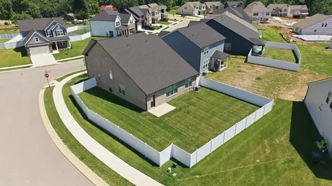 402 Old Spring Lane Gallatin TN 37066